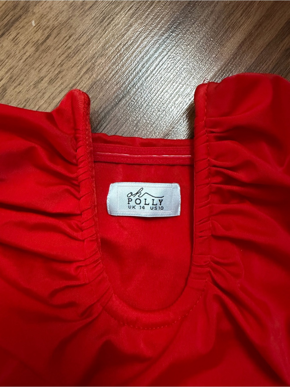 Oh Polly Red Ruched Scoop Crop Top - Picture 2 of 5